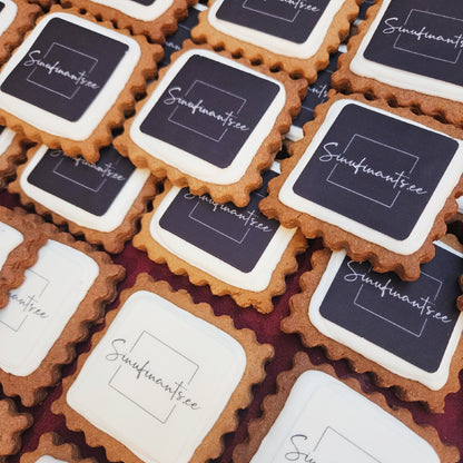 Sugar cookie / gingerbread with logo, 7 cm
